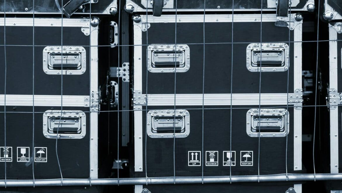 skrzynie na sprzęt audio